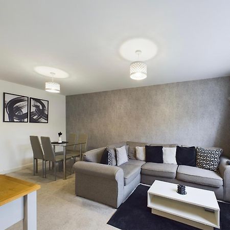 Modern 2 Bed City Apartment With Private Parking Swansea Buitenkant foto